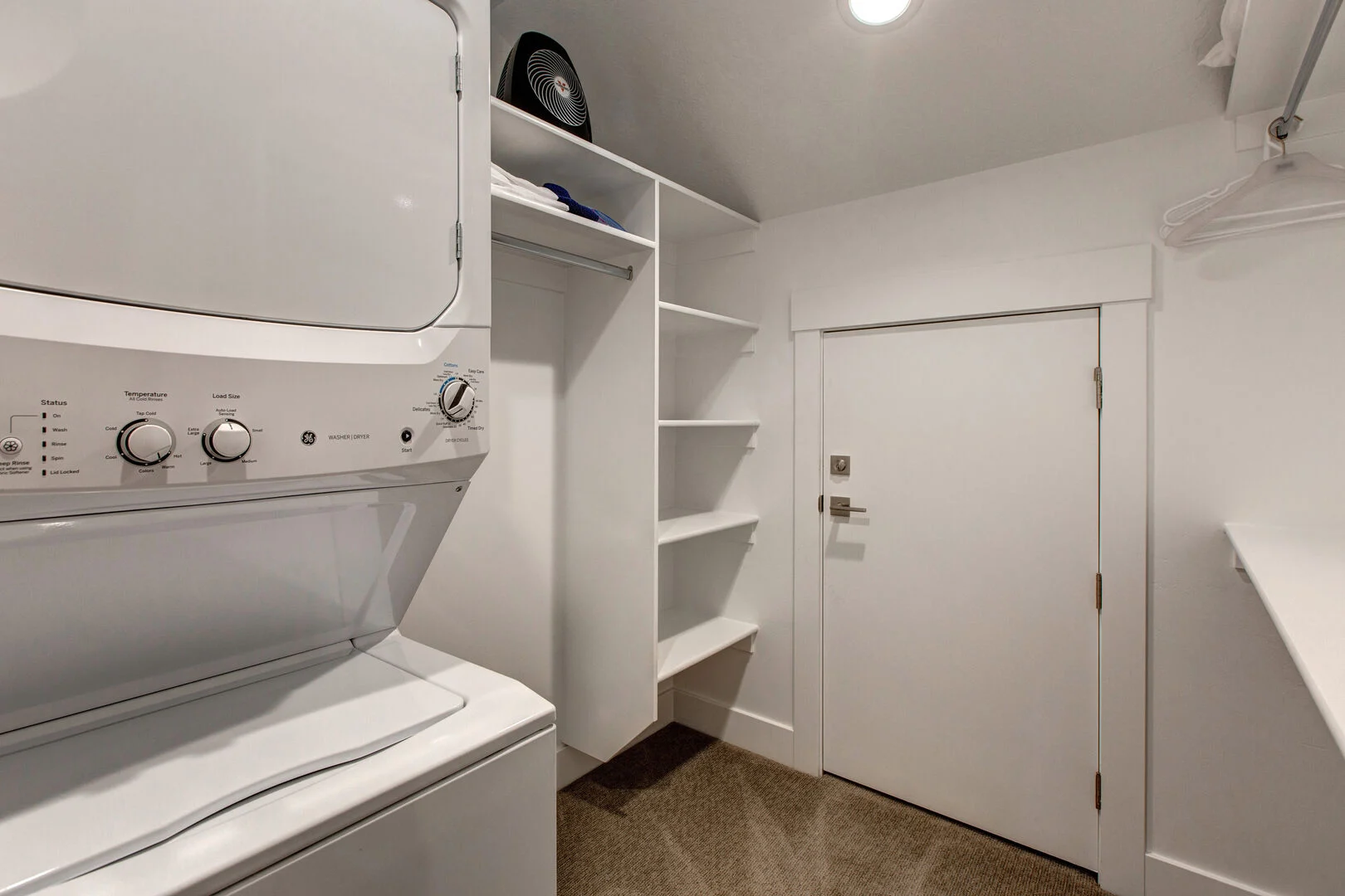 Lane Home - Image 25