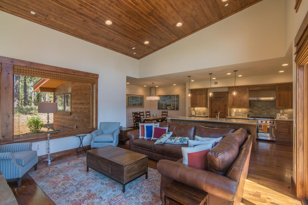 Hemlock House - Image 5