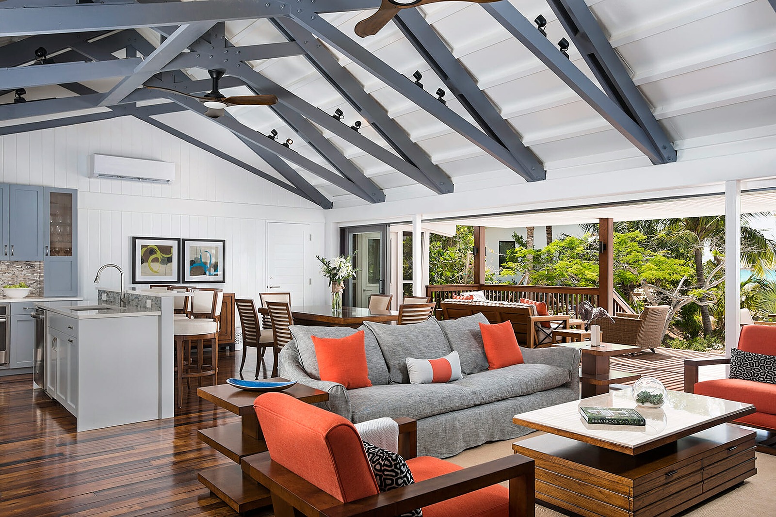 Dolphin House - Image 4