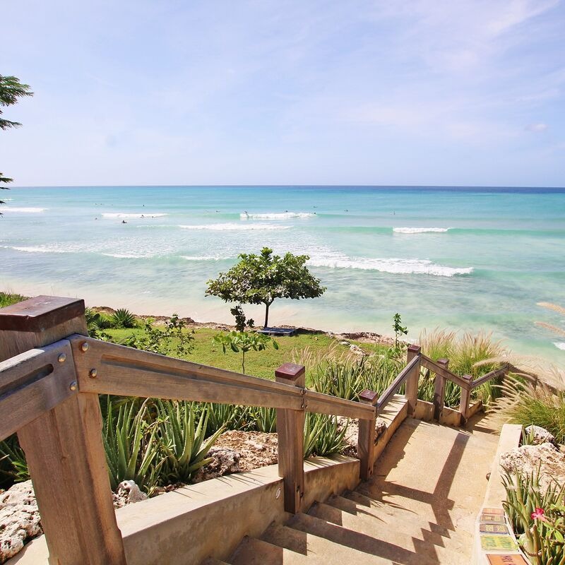 Barclaya Manor - Image 1