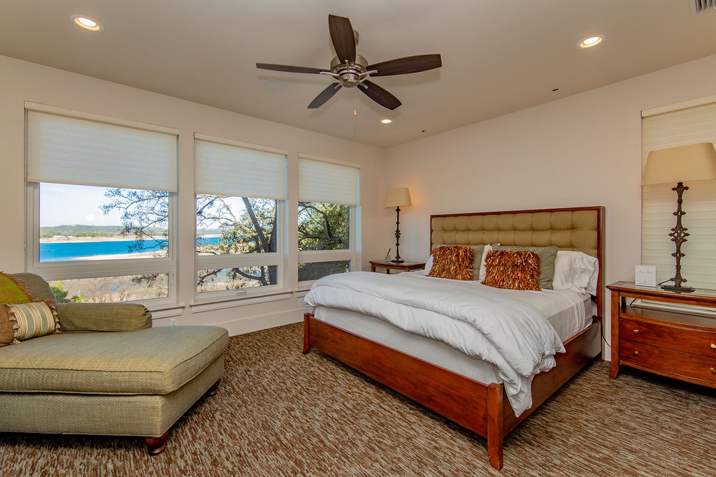 Lakeshore Place - Image 15