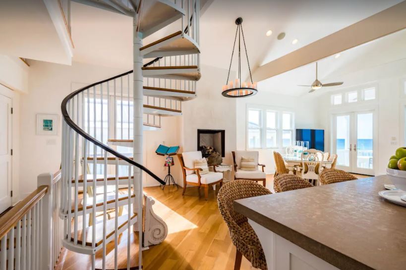 Seaside Manor - Image 12