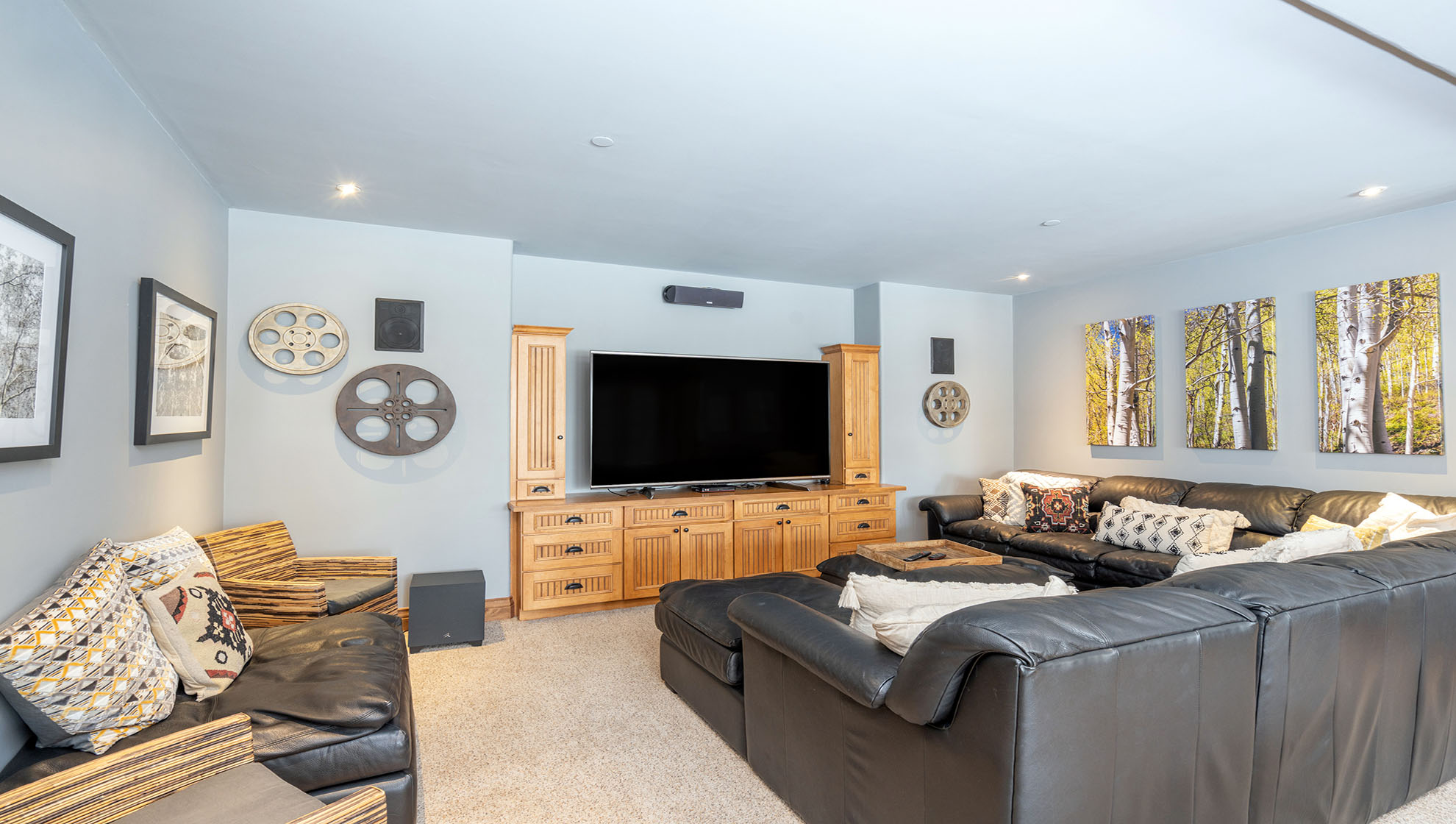 San Joaquin Manor - Image 16