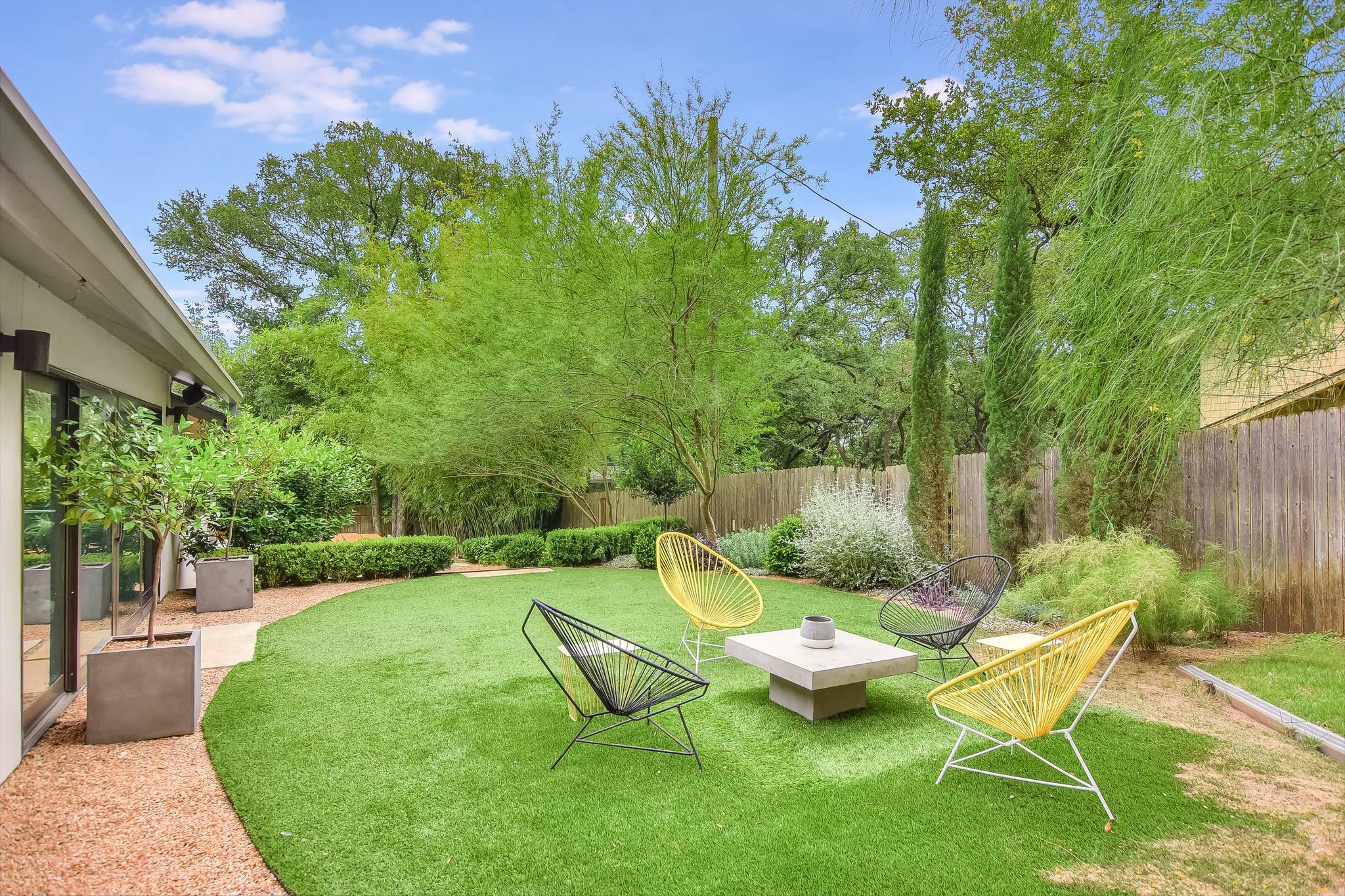 Mills Home - Image 35