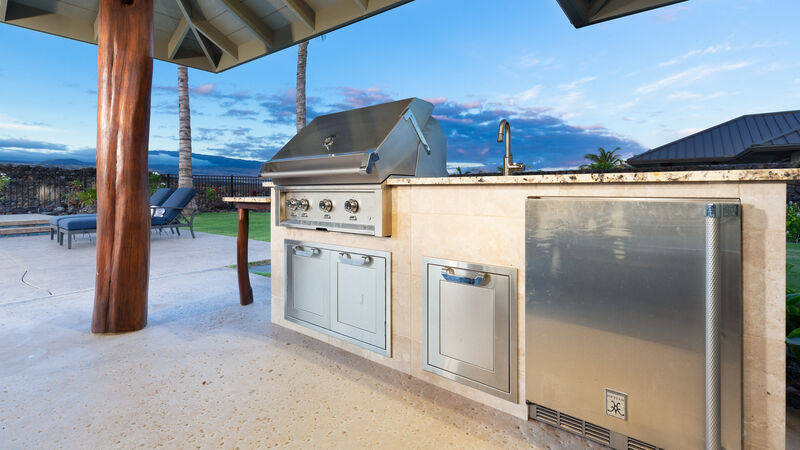 Aloha Paradise - Image 31