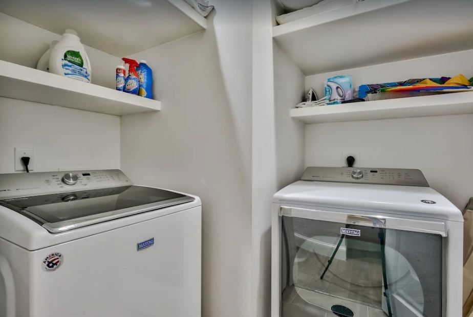 Barrett Home - Image 14