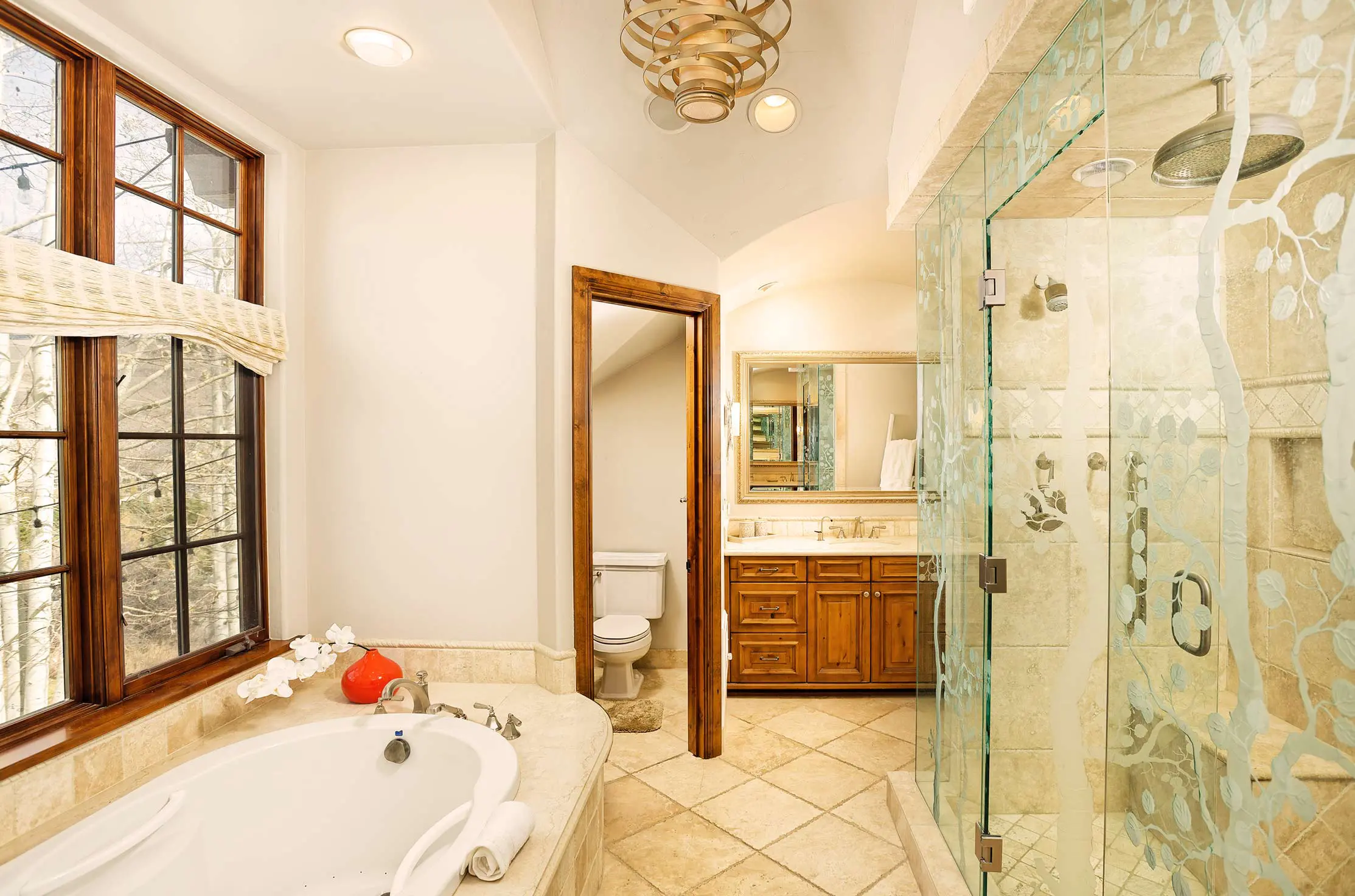 Mill Creek House - Image 16