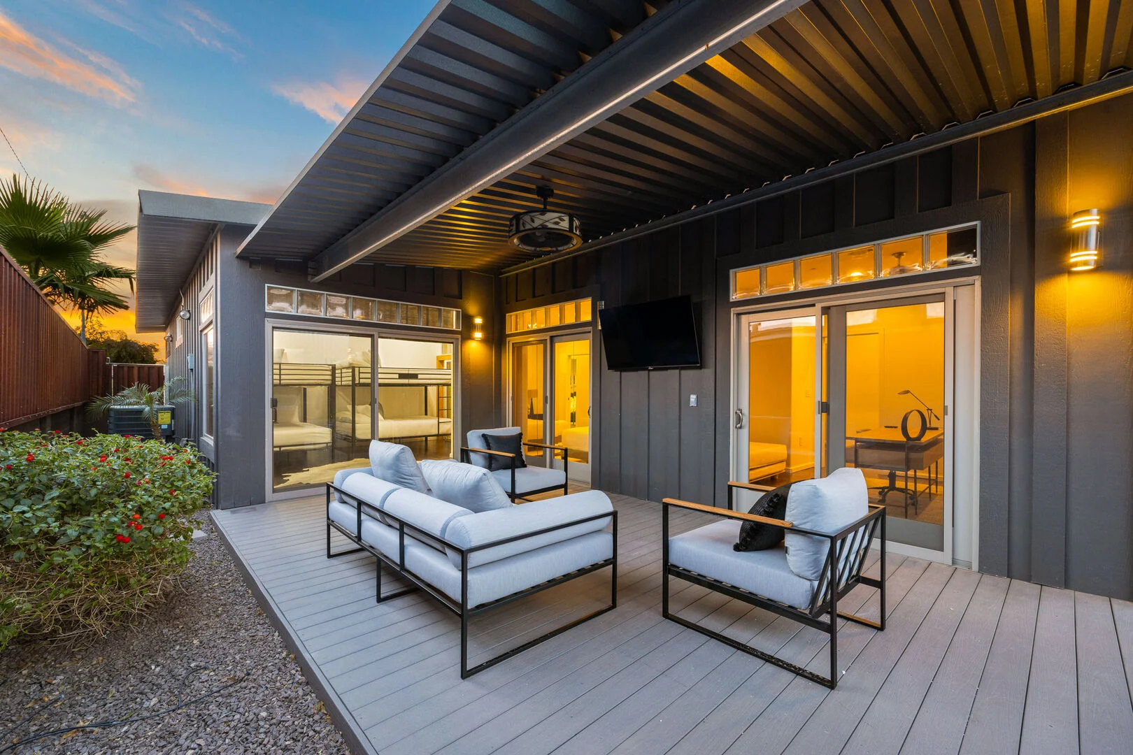 Waterfall House - Image 26