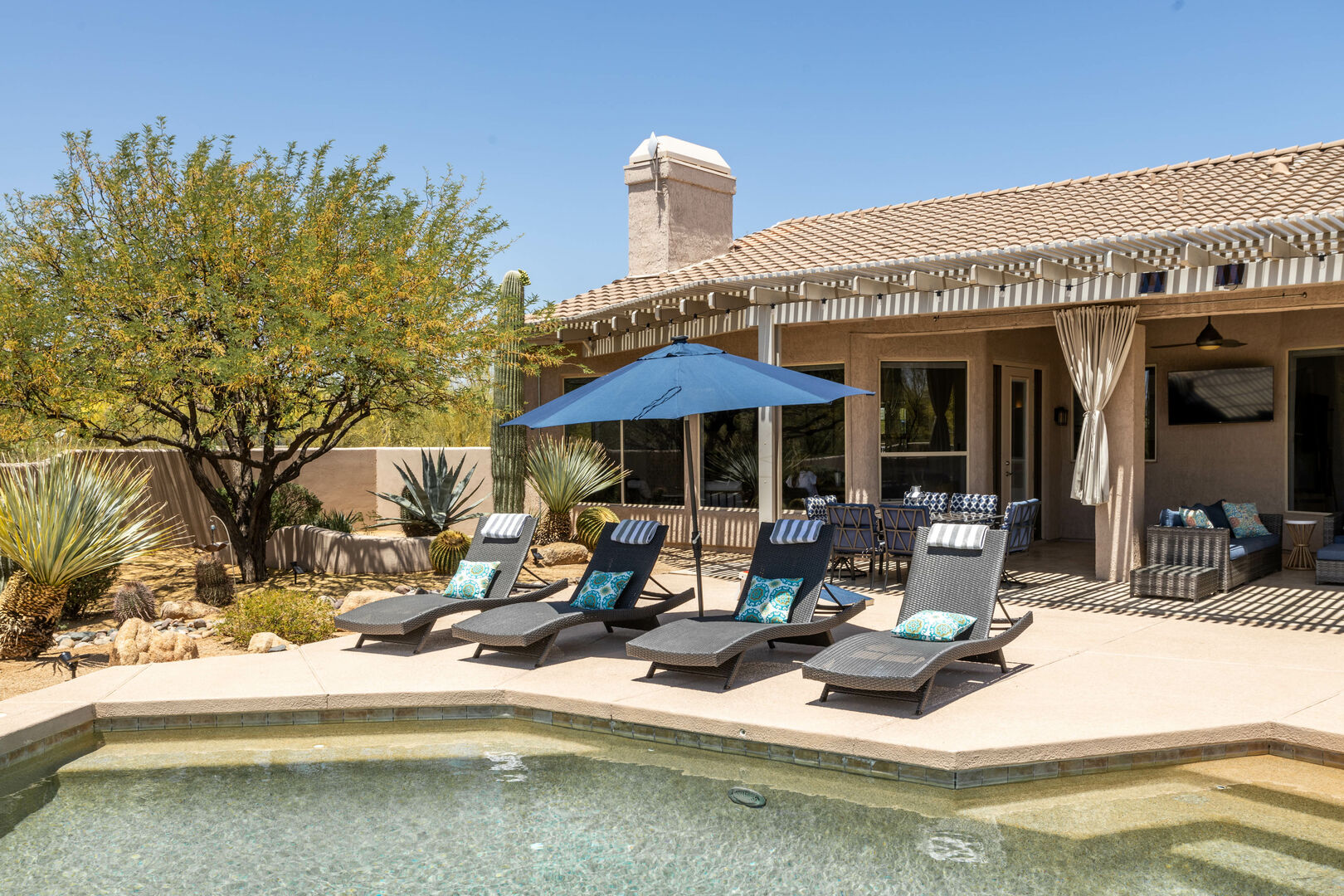 Clark House - Image 35