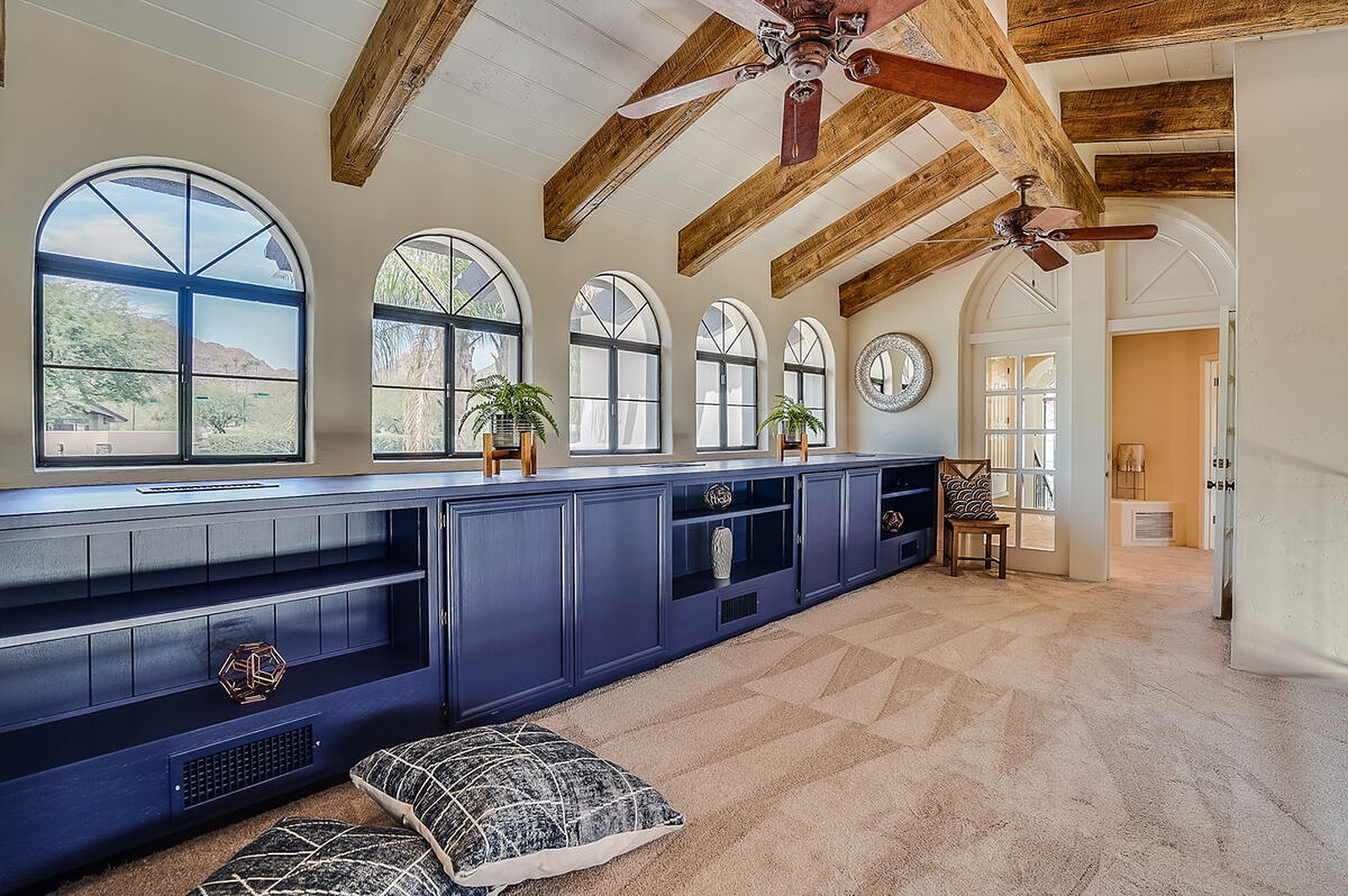 Valley Manor - Image 15