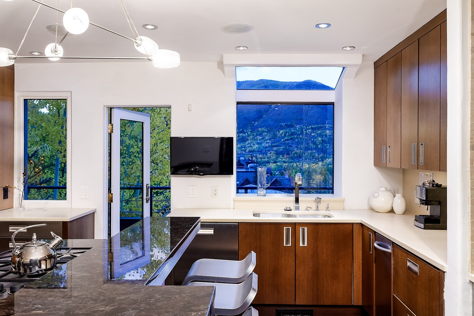 Mill Home - Image 11