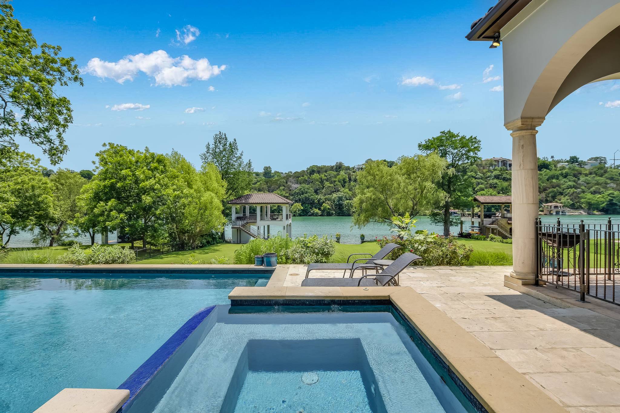 Woodrow Manor - Image 45