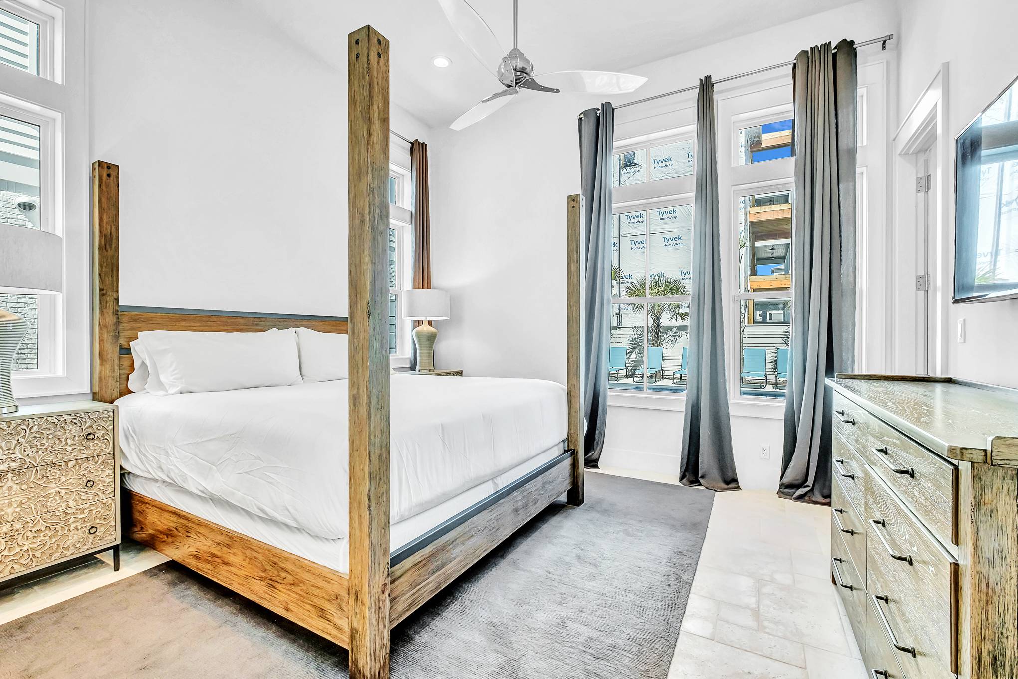 Lantern Manor - Image 36