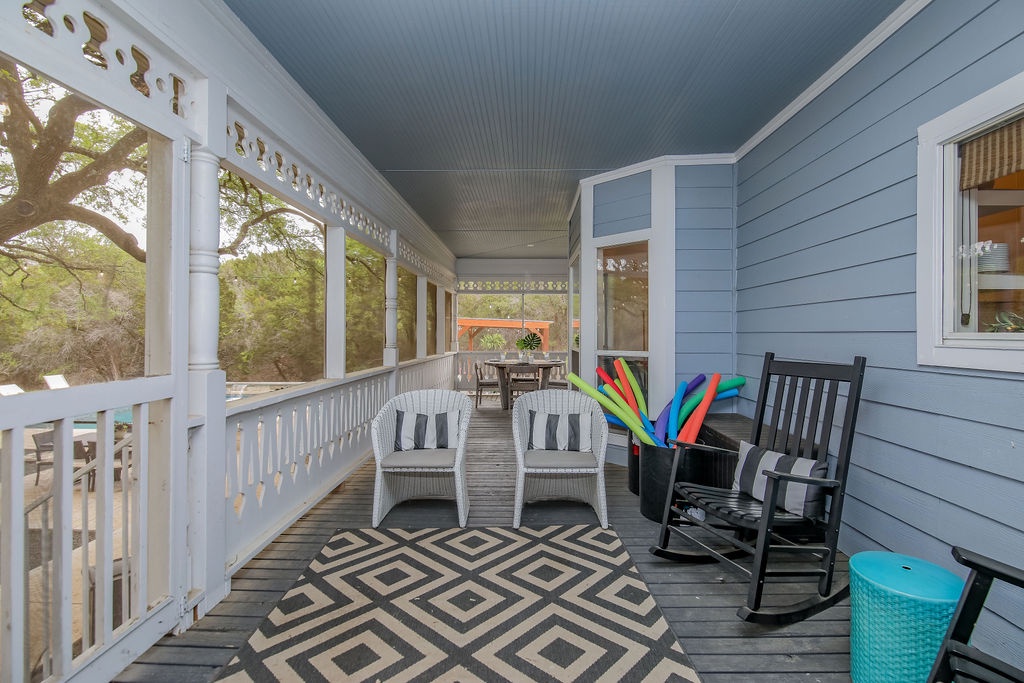 Hideaway Manor - Image 40