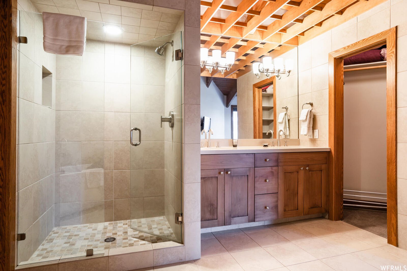 Pinnacle House - Image 23