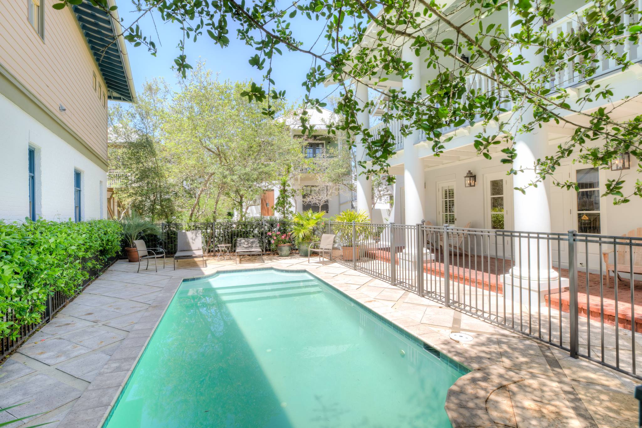 Blue Fish Home - Image 28