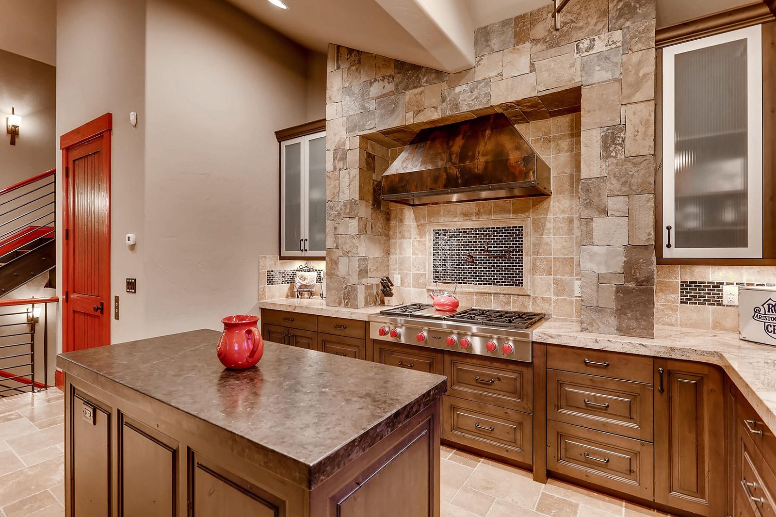 Snow Manor - Image 10