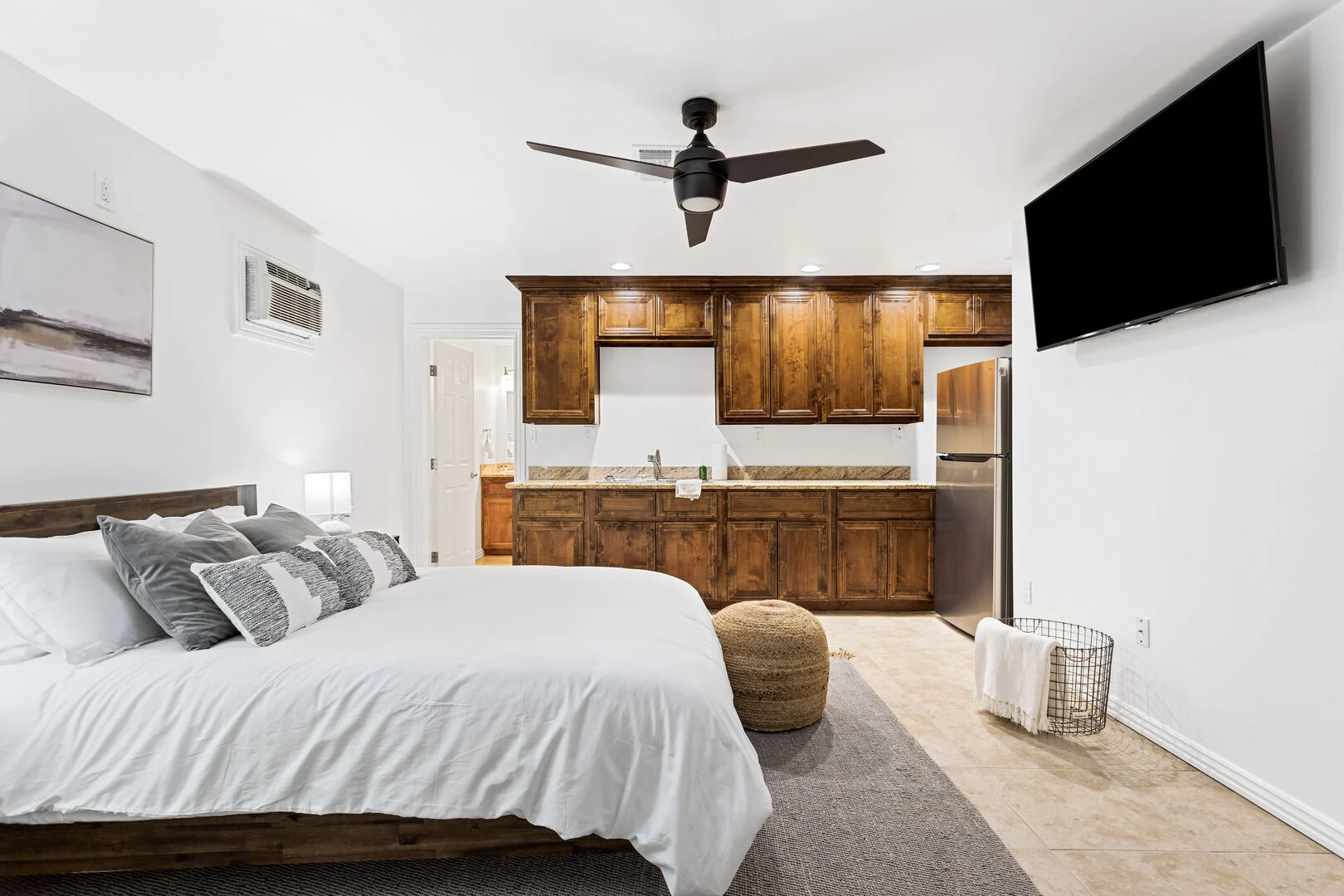 Hannah House - Image 26