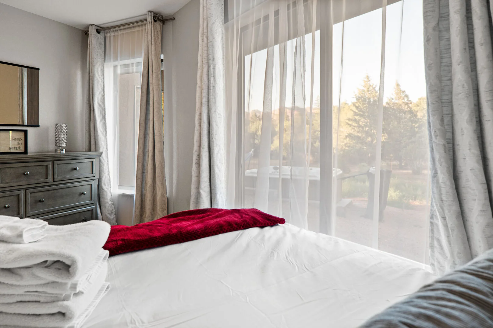 Saddle Peak Home - Image 29