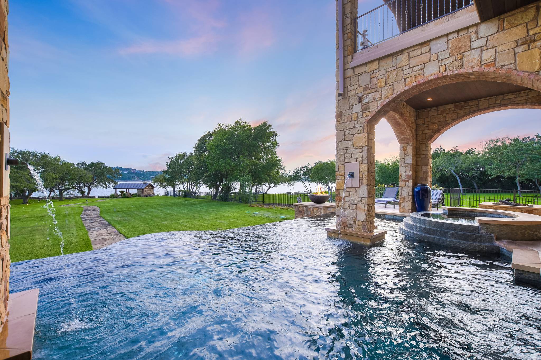 Laurel Manor - Image 45