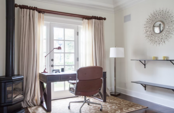 Hillside House - Image 10