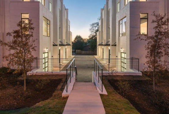 Rosanne Home - Image 21