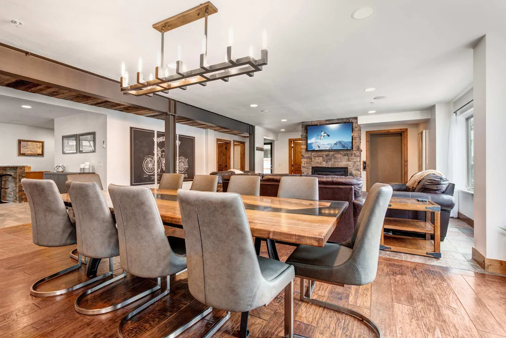 Warnick Manor - Image 5