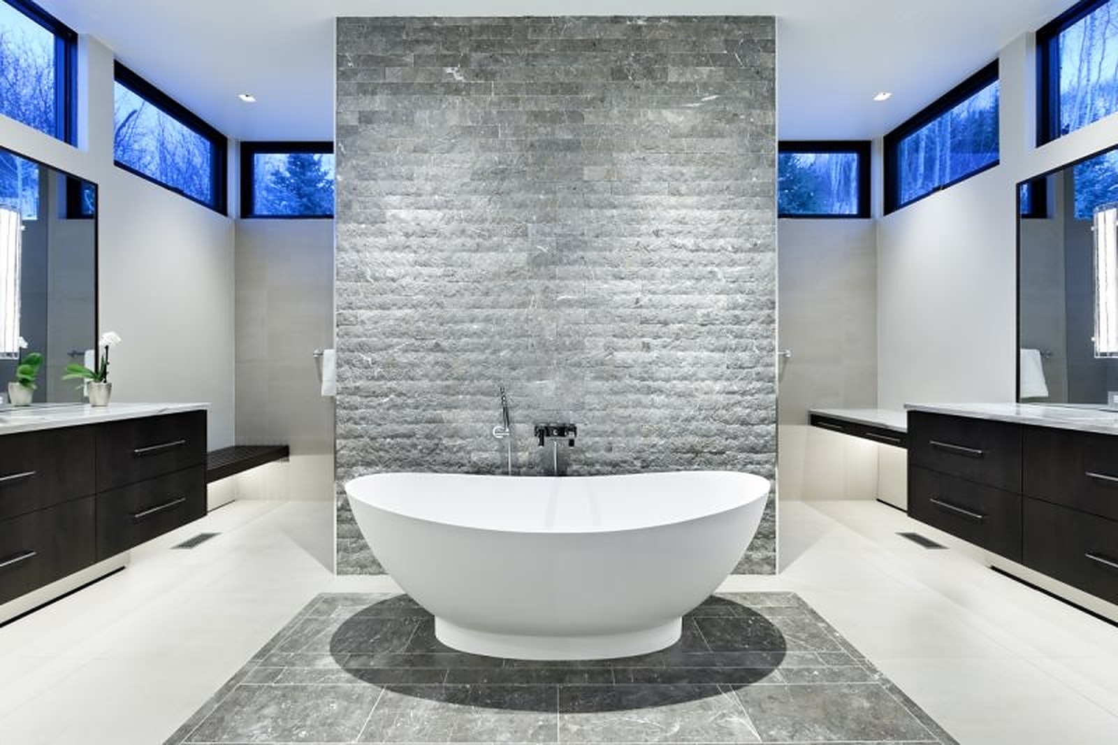 Spruce Place - Image 16