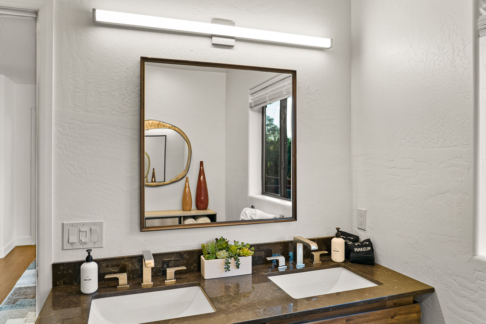 Mueller Home - Image 37