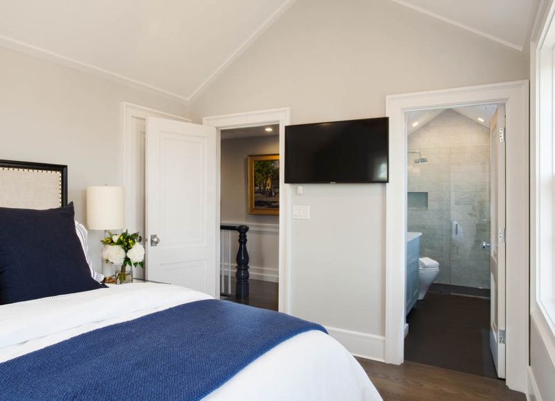 Ivory House - Image 10