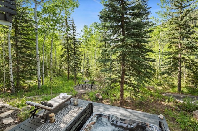 Eastwood House - Image 13