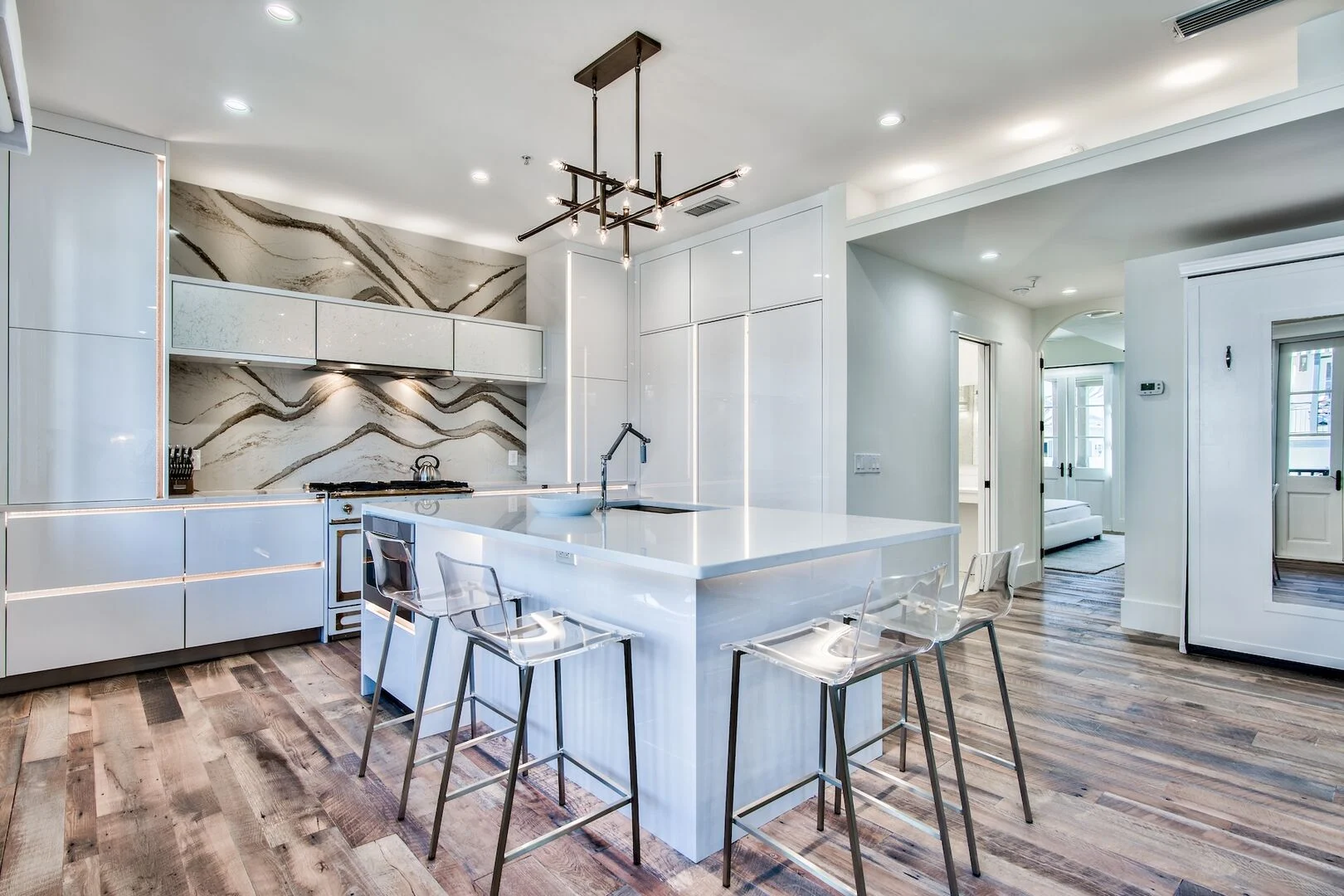 Main Street Condo - Image 4