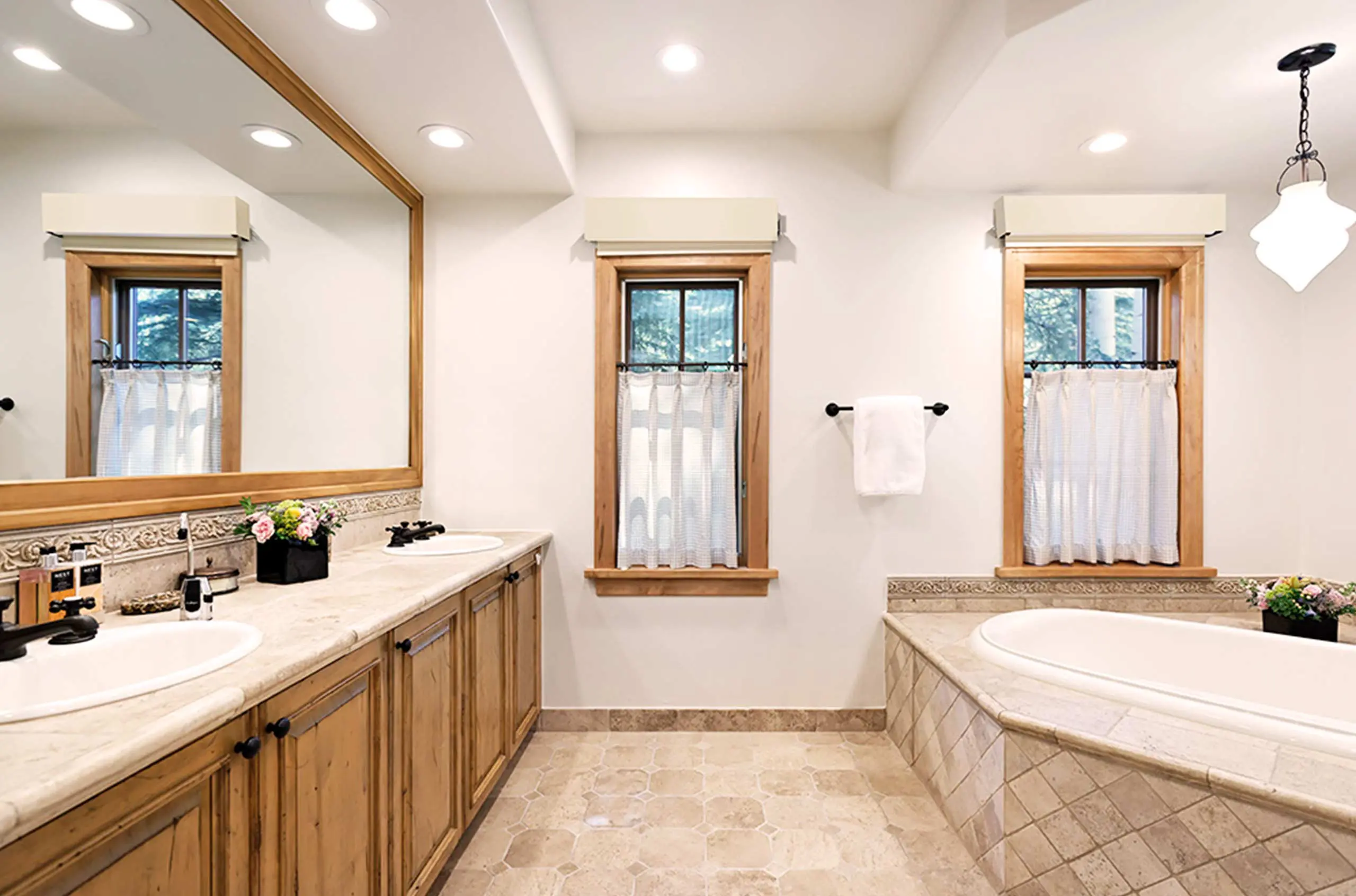 Elk Track Villa - Image 17