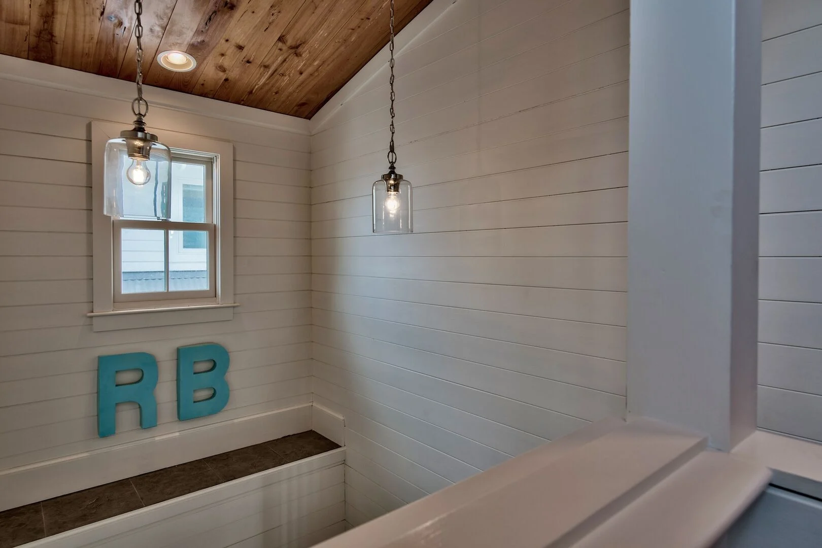 Providence House - Image 29