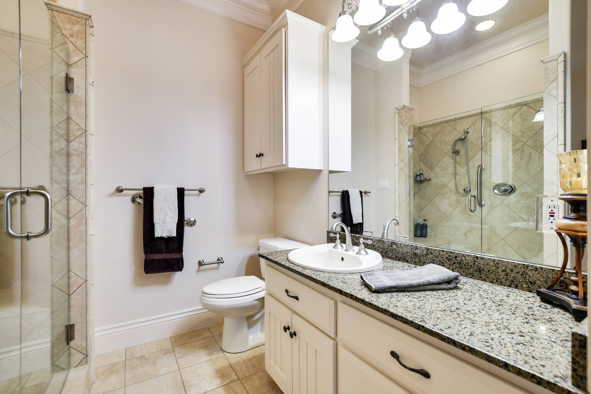 Vaughan Manor - Image 36