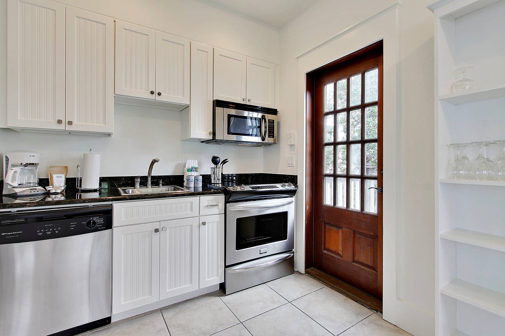 Flying Fish Home - Image 6