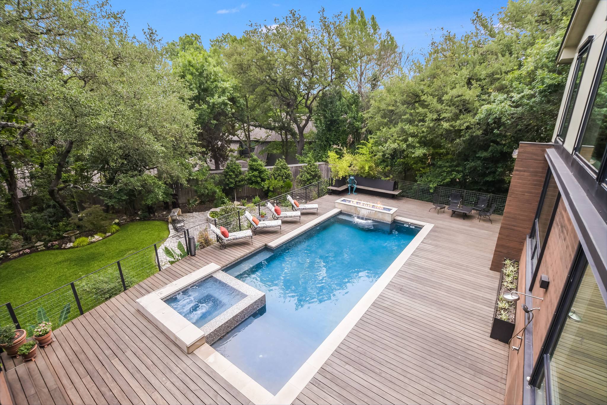 Pecan House - Image 24