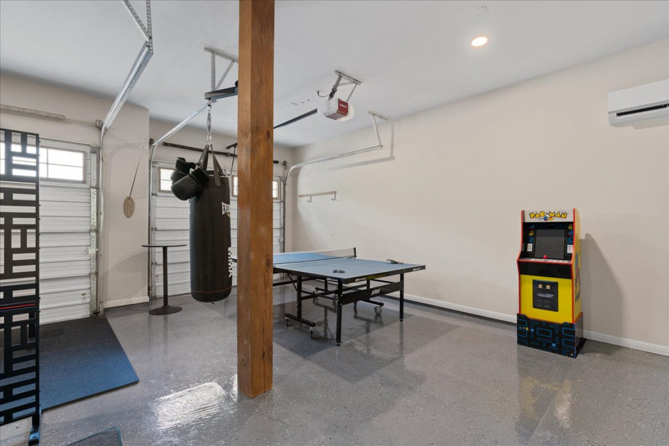 Butler House - Image 26