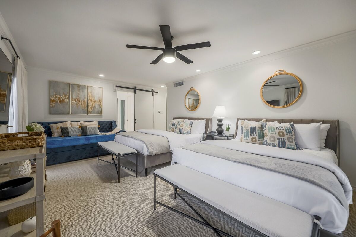 Toreador Place - Image 19