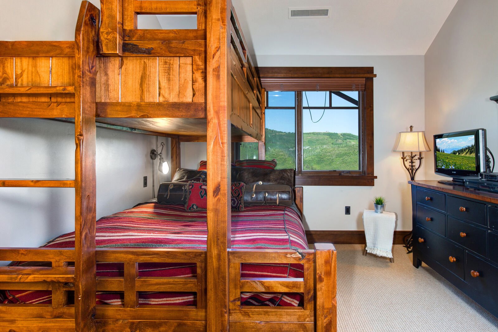 Arrow Home - Image 26