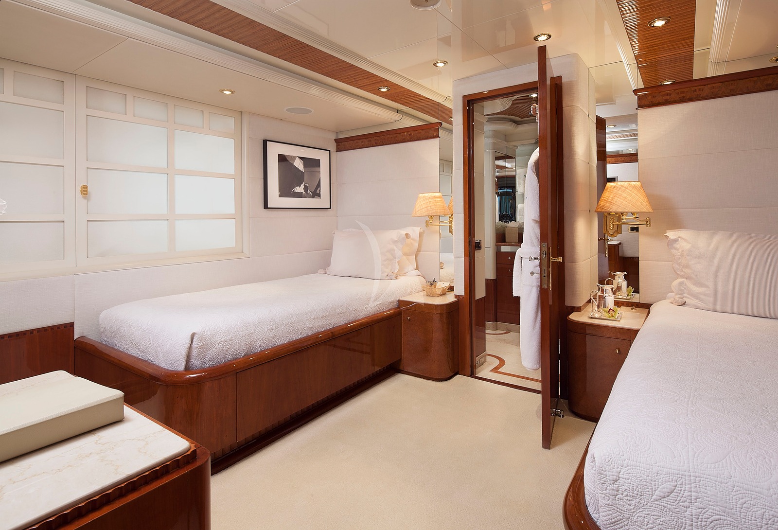 Starfire Yacht - Image 8