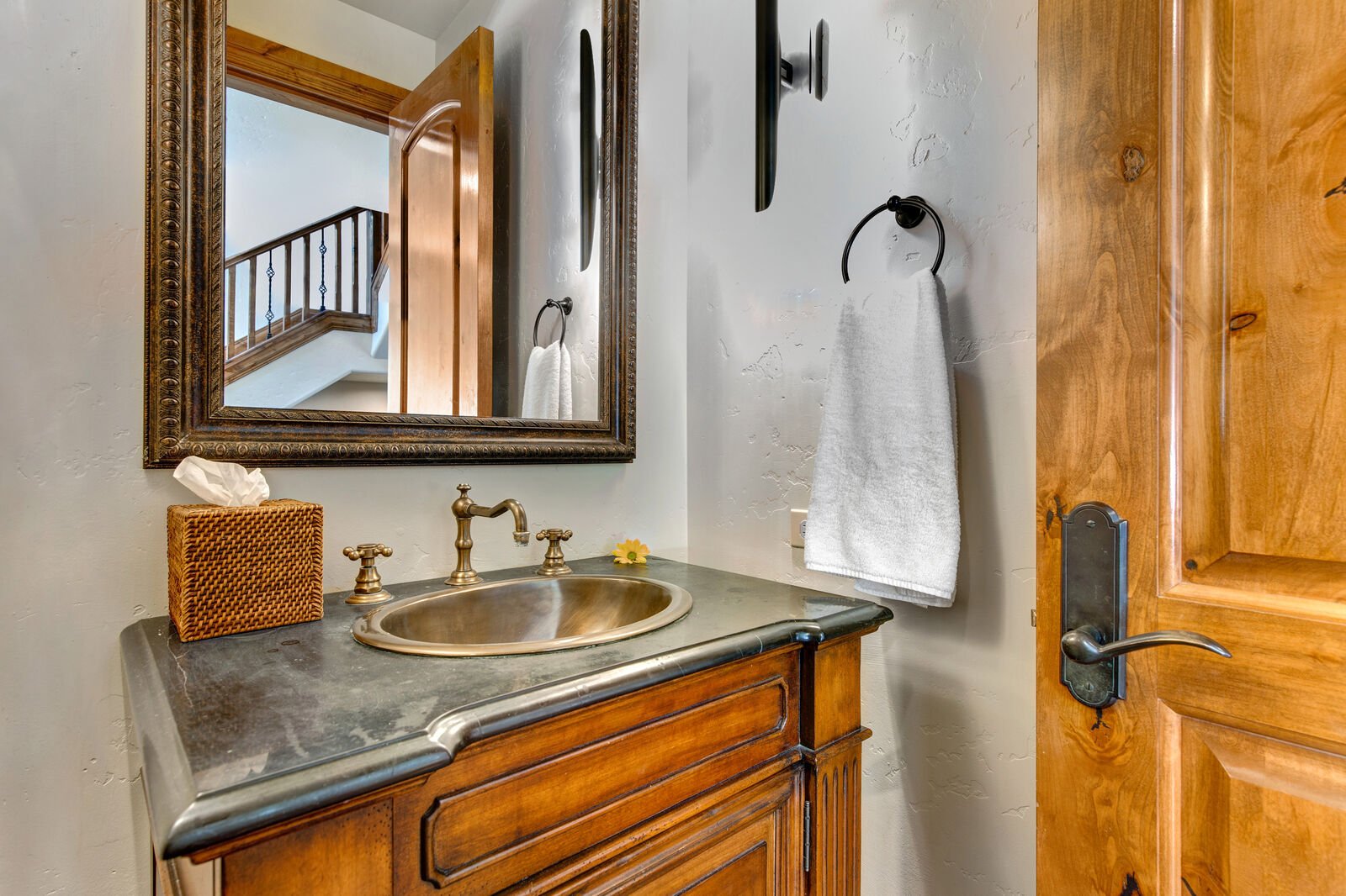 Star House - Image 36