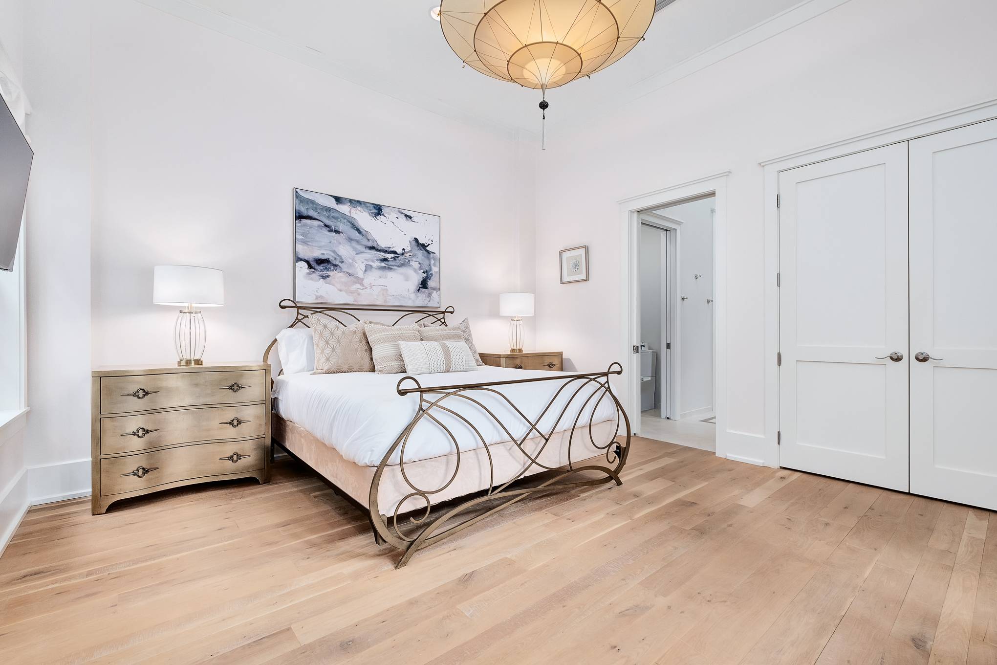 Lakewood House - Image 18