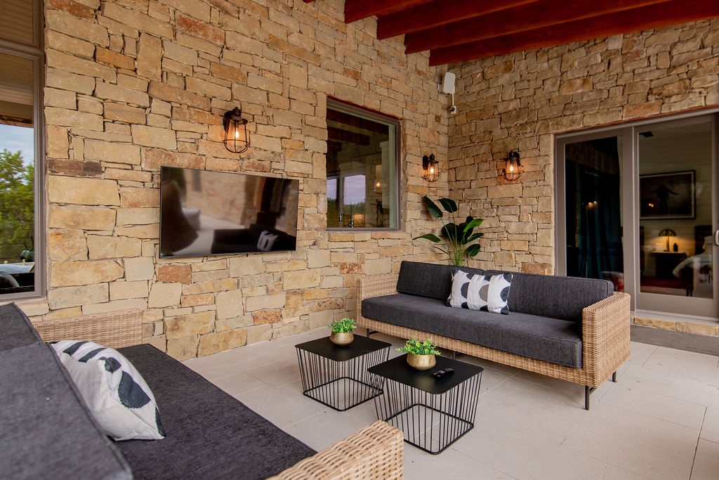 Sky Manor - Image 47