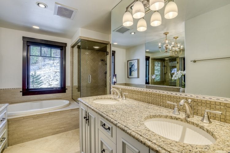 Slopeside Villa - Image 25