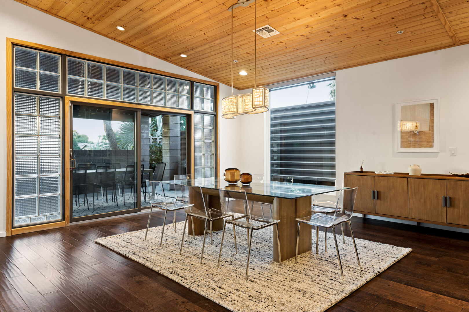 Waterfall House - Image 7