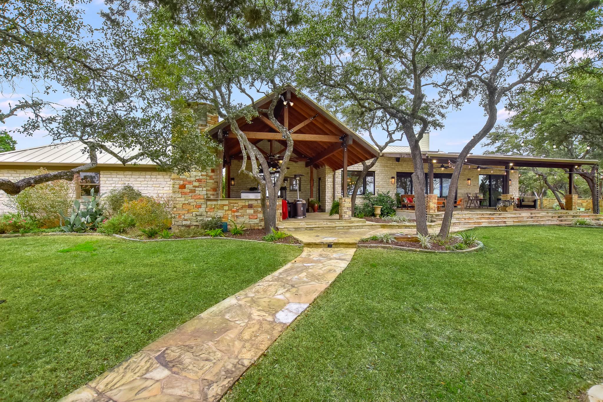 Scrub Oak House - Image 42