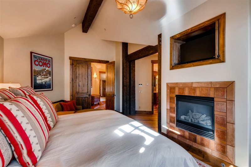 Peerless Manor - Image 19