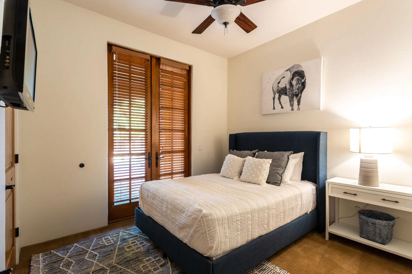 Isabella Manor - Image 9