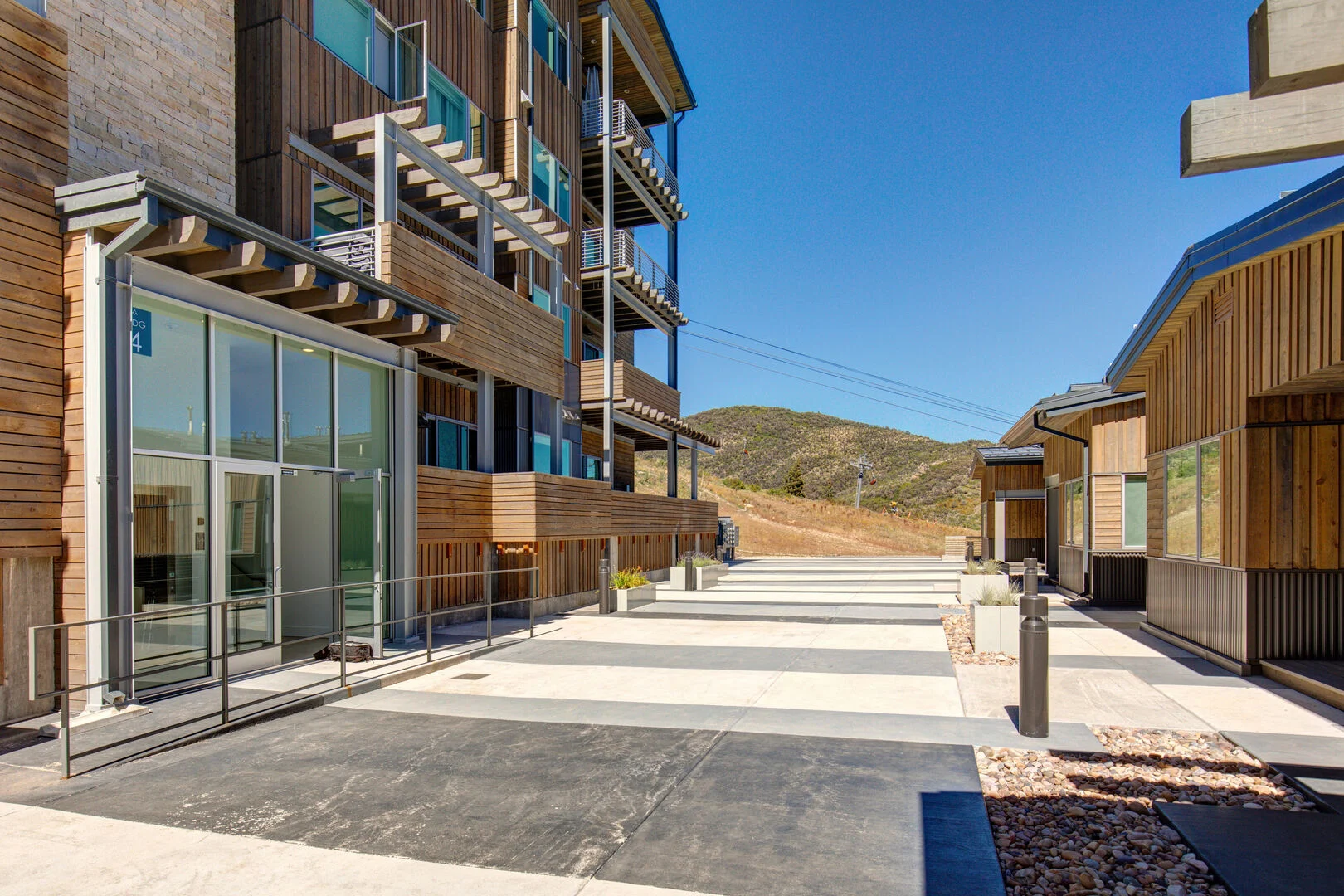 High Mountain Home - Image 43